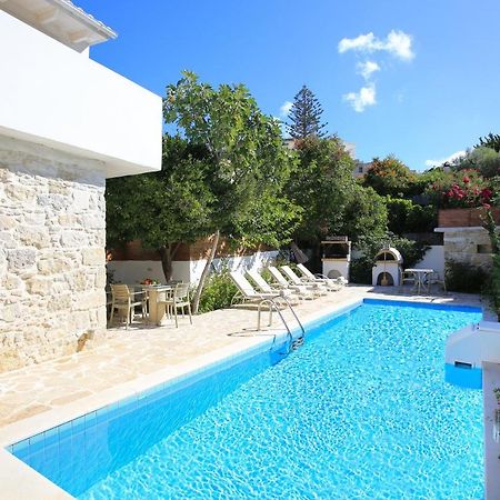 Villa Oasis カミラリ エクステリア 写真
