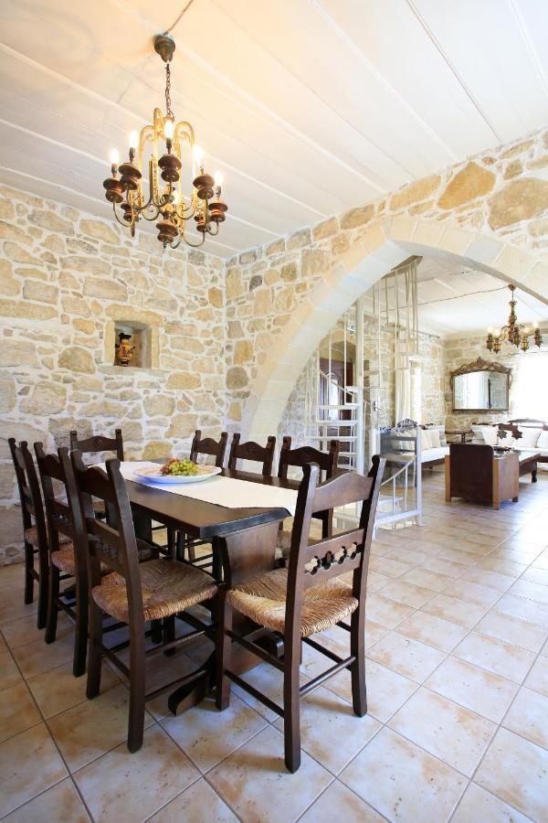 Villa Oasis カミラリ エクステリア 写真